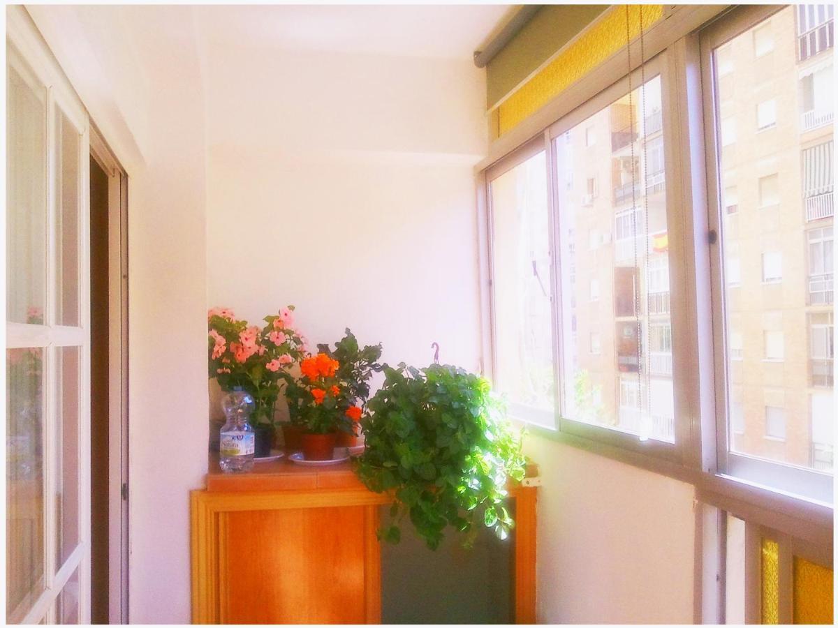 Bonito Apartamento Centrico Y Cerca De La Playa. 马拉加 外观 照片